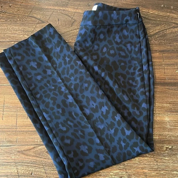 Kate Spade New York Leopard Print Cropped Pants Blue/Black Size 6 - Picture 8 of 8